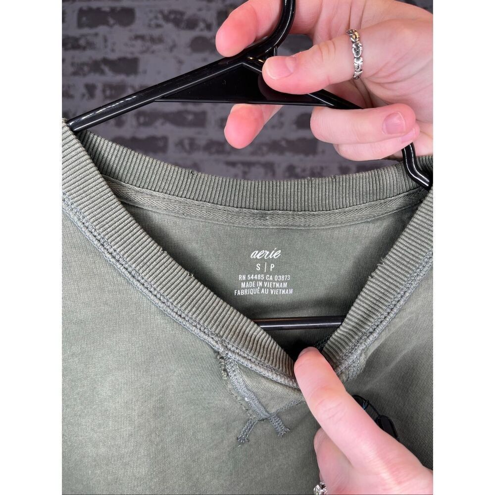 Aerie | women green crewneck distressed - Picture 2 of 10
